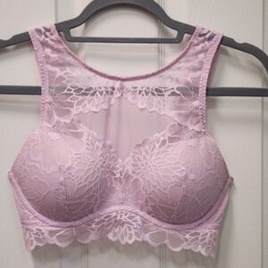PINK Victoria's Secret Lace High-Neck Bra in Lilac Sz. Small NWOT
